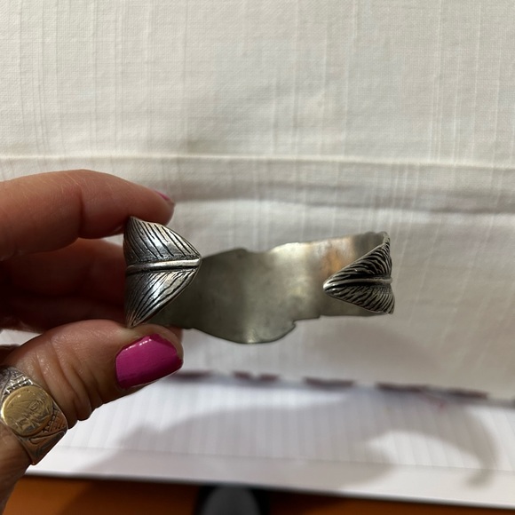 Feather bracelet cuff - Picture 5 of 8